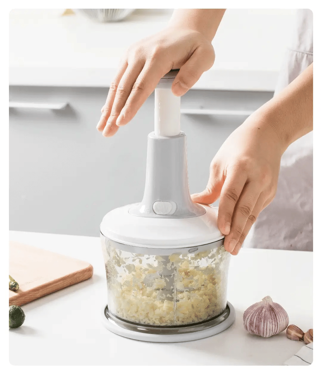 Imported Manual Multifunctional Chopper Mixer Cutter and Grinder 2 Liter